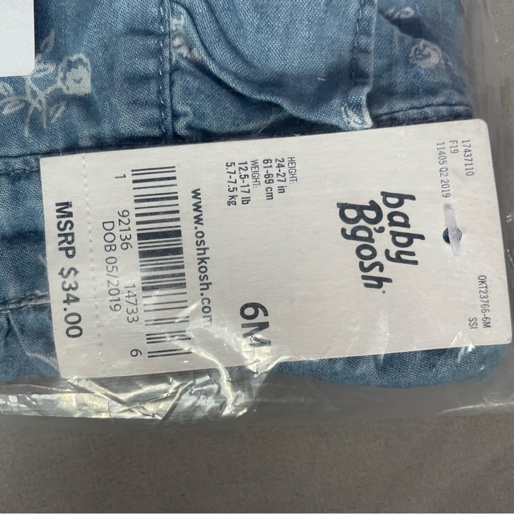 NWT Baby Girl OshKosh B'gosh® Floral Chambray Dress - Picture 5 of 11